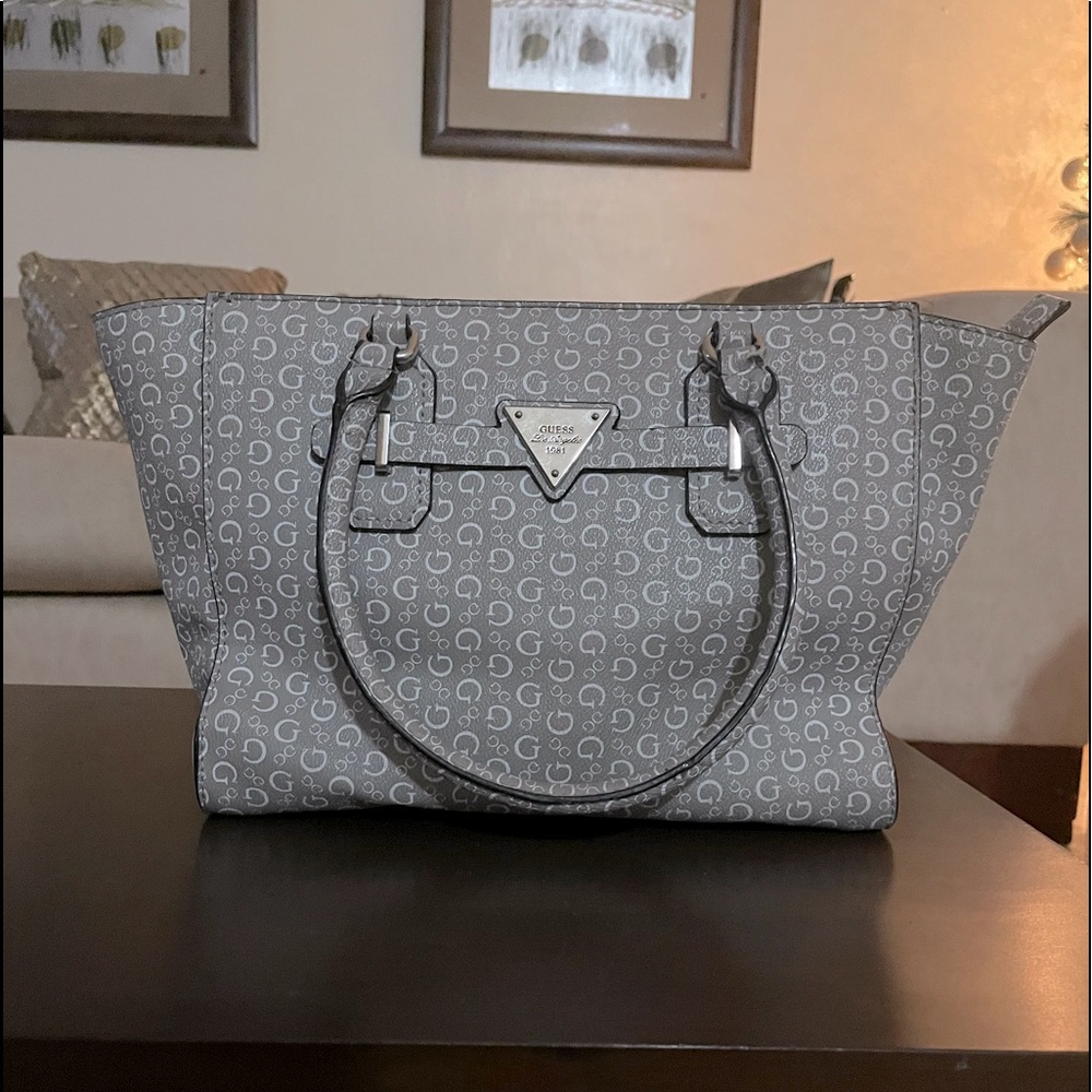 Authentic Guess Tote.